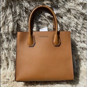 Michael Kors Mercer MD Acrdion Tote